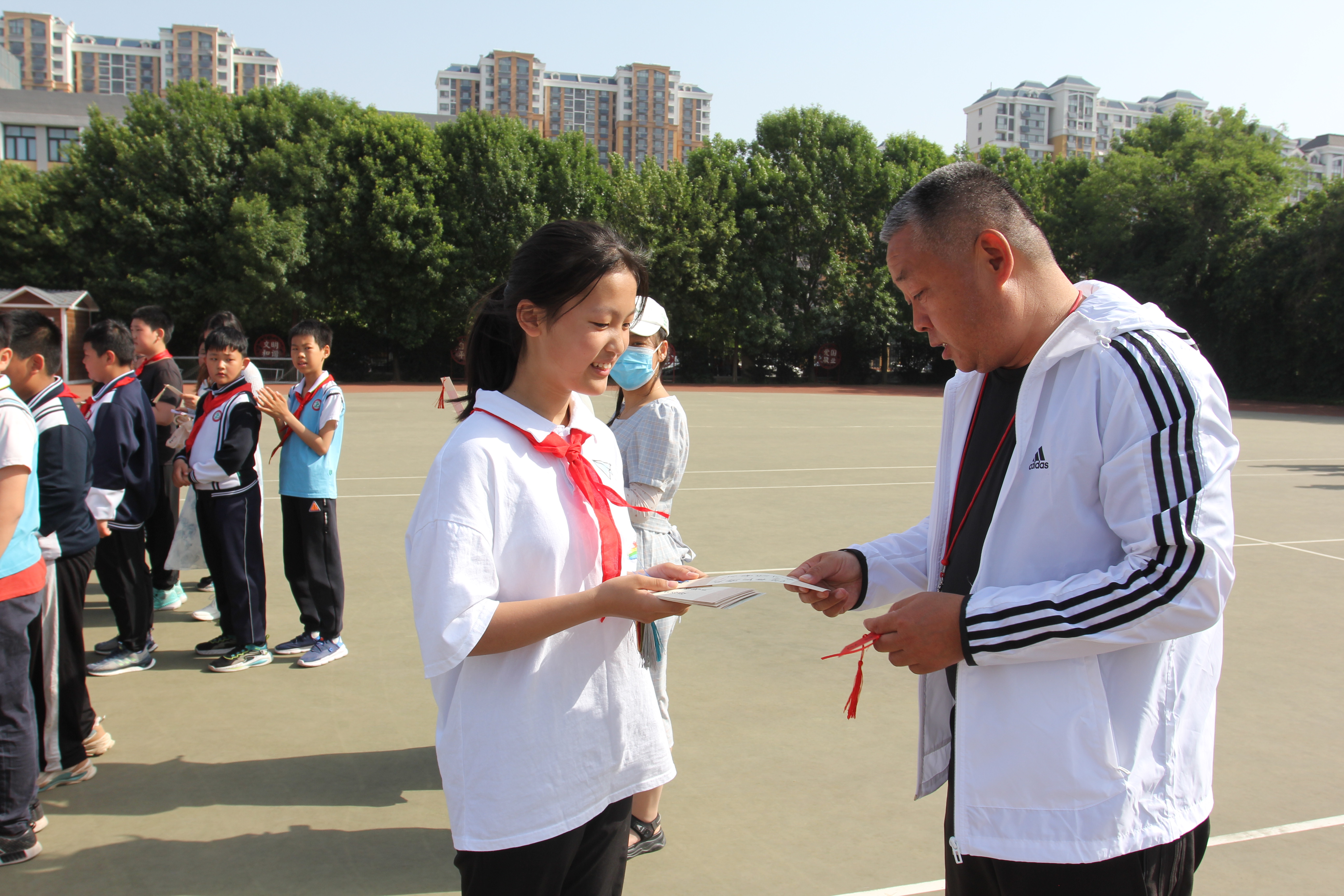 济南幼儿师范高等专科学校常春藤附属小学 主题教育